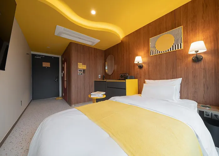 Hotel Nouvelle Itaewon By Aank 4*
