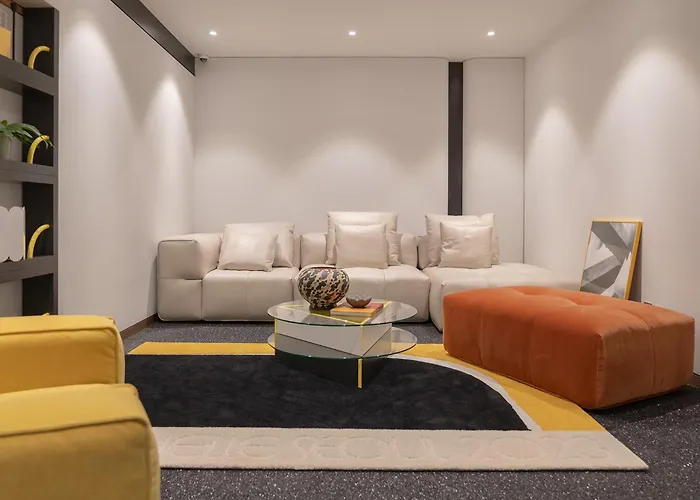 Nouvelle Itaewon By Aank Hotel