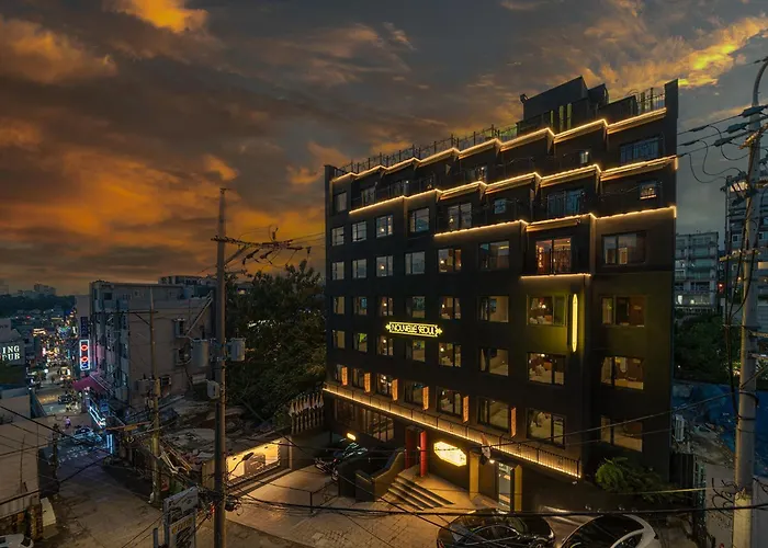 Nouvelle Itaewon By Aank 4*